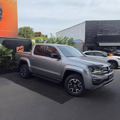 VOLKSWAGEN AMAROK 3.0 V6 TDI DIESEL COMFORTLINE CD 4MOTION AUTOMÁTICO VOLKSWAGEN AMAROK 3.0 V6 TDI DIESEL COMFORTLINE CD 4MOTION AUTOMÁTICO